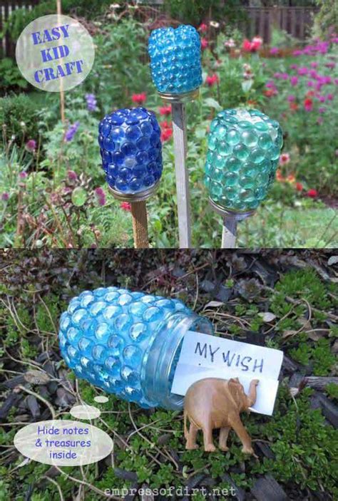 Grab some supplies at dollar tree for a dollar store craft idea that is. 20+ Cute DIY Home Decor Ideas With Colored Glass and Sea ...