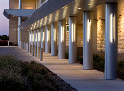 Ocl Architectural Lighting Armet Outdoor Pedestrian Sidewalk Column