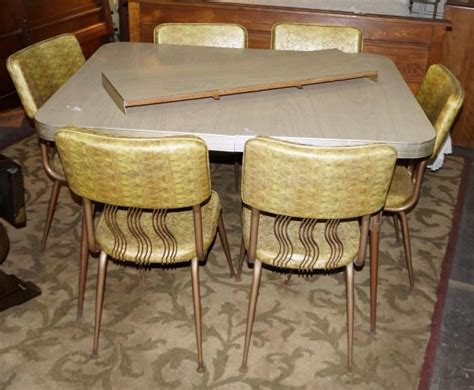 Vintage Formica Table & 4 Chairs around 1960's gold tone vinyl chairs - Formica table top with one l