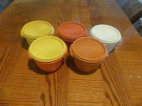 Lot Vintage Tupperware Servalier Bowls Set Of Hidden