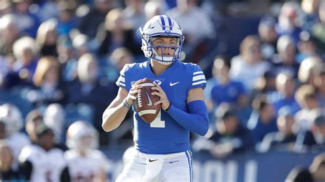 Lawrence checks every box as a franchise quarterback prospect from size, athletic ability, arm strength, accuracy, football iq, and leadership. Mel Kiper's 2021 NFL Draft quarterback rankings has new ...