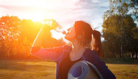 The Girl Drink Water During Workout Stock Photo Image Of Workout