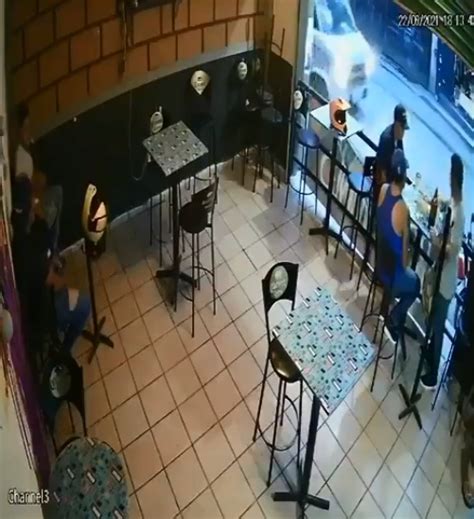 Morelos Captan Ataque Armado En Bar De Jiutepec Video