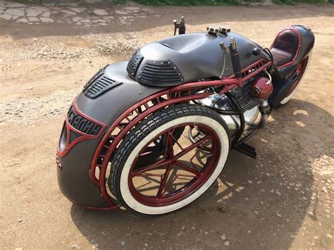 Russian Craftsmen Built This Steampunk Trike Inspired By
