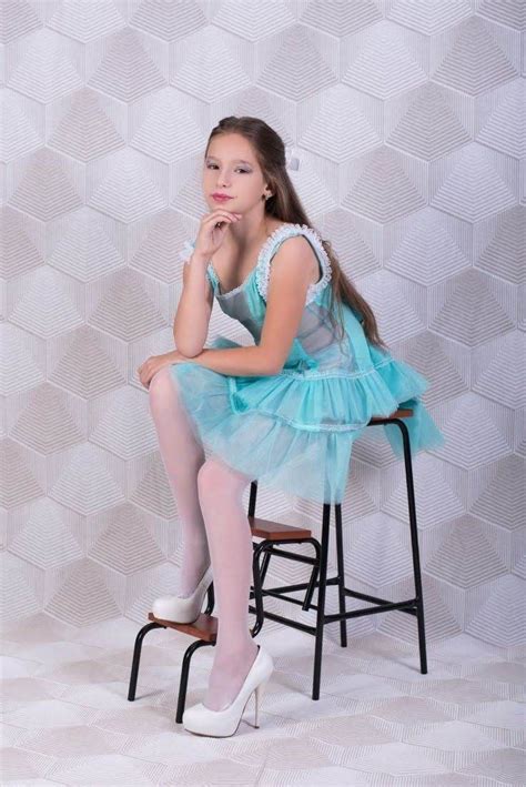 Pin By Maddie Van On Fashion Teenage Girls Dresses Cute Little Girl