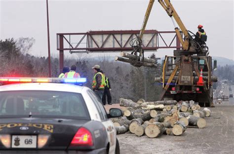 Logging Truck Spills Load On Duluths London Road Duluth News Tribune