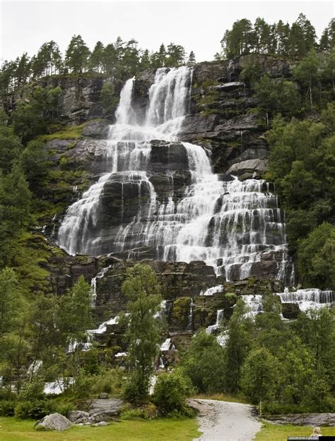 Билеты на автобусе от kr 141, на такси от kr 414, на авто от kr 24., время в пути от 18 мин. Tvindefossen Waterfall - Norway - Blog about interesting ...