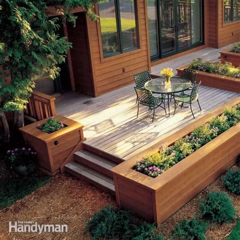 Beautify your front porch to increase your curb appeal with these 39 impressive diy porch planter ideas in this article! Built-In Planter Ideas - Viral pictures of the day: Built ...
