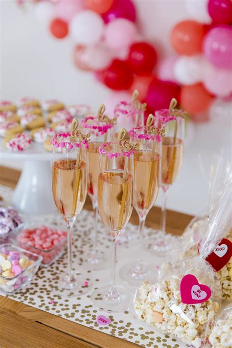 Six Ideas For Throwing The Best Valentines Day Party Fashionable Hostess