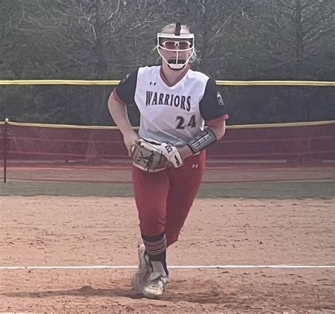 PUP Softball Notebook Elizabeth Forward Making It Look Easy During Undefeated Start Shaler