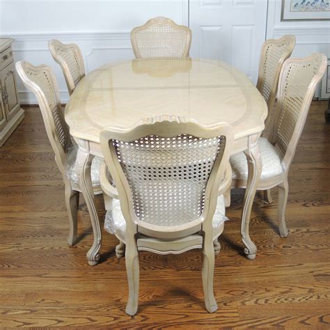 Thomasville French Provincial Style Dining Table And Six Chairs Ebth