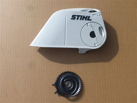 新品 Stihl スチール チェンソー Ms211c チェンスプロケットカバー テンションギヤ セット 未使用保管品の落札情報詳細