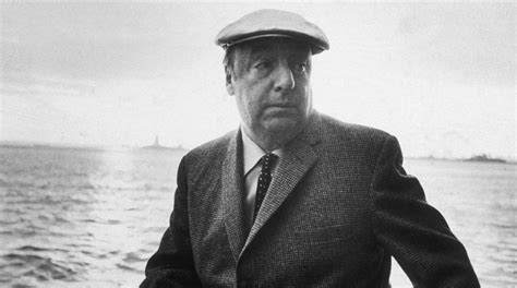 Los 12 poemas de Pablo Neruda que te enamorarán