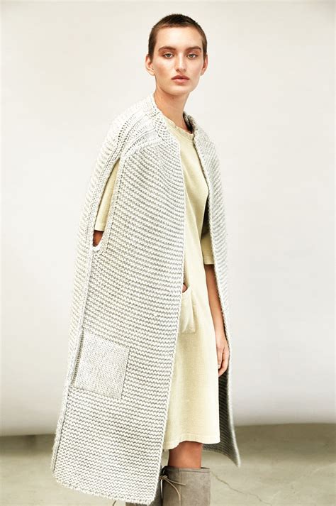 Check spelling or type a new query. HUMANOID (Arnhem 1981) is a complete and unique womenswear ...