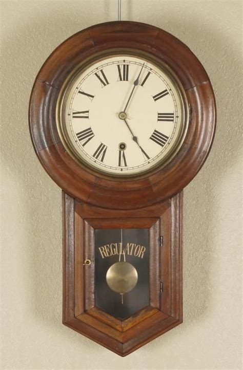 Contemporary Regulator A Wall Clockmeasures 19 12h 31 Day Made In