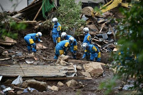 Profiter de l'occasion pour donner votre contribution! Japon : après les séismes, une bataille contre les ...