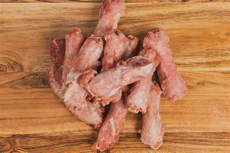 Chicken Necks For Cats And Dogs Raw Dog Food Roar Pet Food