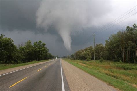 Watch Orillia Tornado From Beginning To End Environment Canada To
