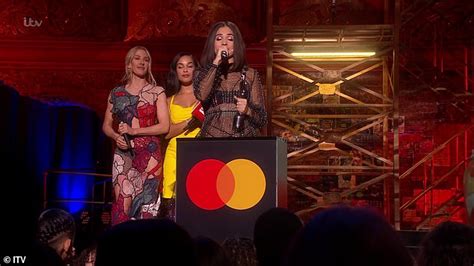 Brits Best Female Solo Artist Mabel Hugs Mother Neneh Cherry Daily