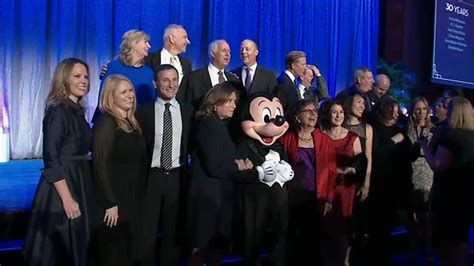 Disney Honors Long Time Employees For Their Years Of Service Abc7 New