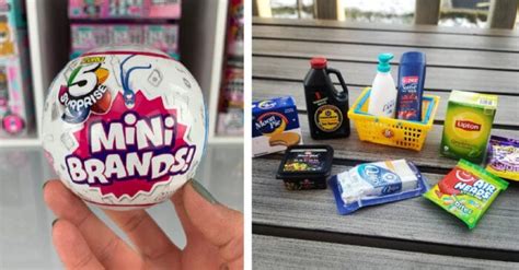 5 minis in each ball. Your Daughter is Probably Obsessed with These Mini Brands ...