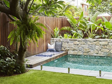 Expert Advice: Top plants to use poolside - Eco Outdoor Or could it use a few plants and flowers to spruce it up?