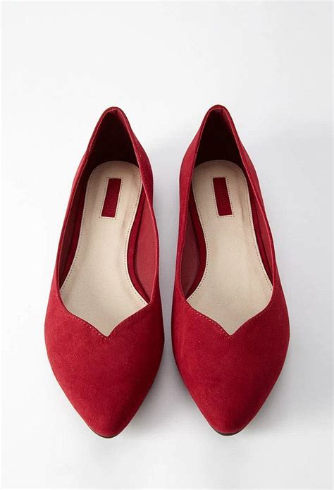 113 Ts Your Best Friend Will Obsess Over In 2020 Red Shoes Flats Cute Shoes Red Shoes