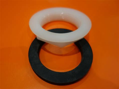 1 12 Inch Bsp Plastic Flanged Backnut Back Nut And Rubber Washer Sink