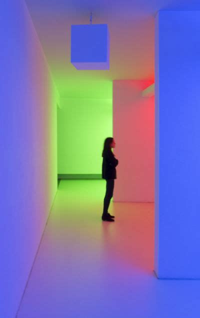 The installation chromosaturation fills three rooms that are illuminated by biologically primary colors (red, green, blue). Estudio Marina Goñi › CARLOS RUIZ DIEZ - CHROMOSATURATION