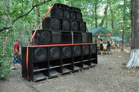 17 best images about big ass soundsystems on pinterest horns rigs and jamaica