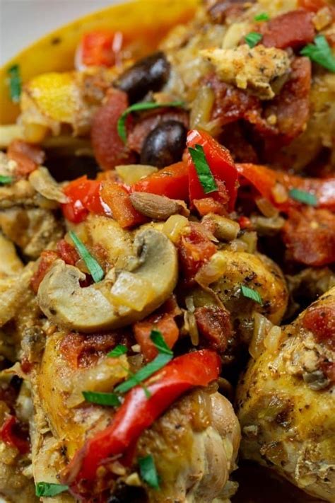 Yield 4 to 5 servings. Instant Pot Chicken Cacciatore Recipe - Everyday Eileen