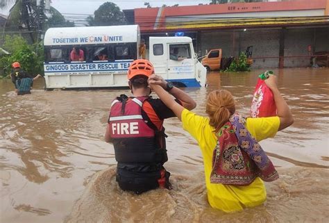 Tientallen Doden Door Noodweer Op De Filipijnen De Morgen