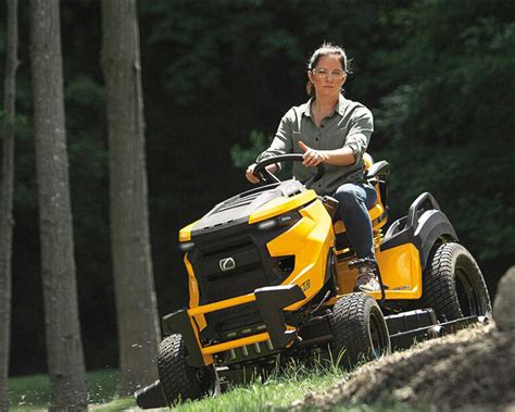 Cub Cadet Xt Reviewing The Enduro Series Lawn Tractors Sexiezpicz Web