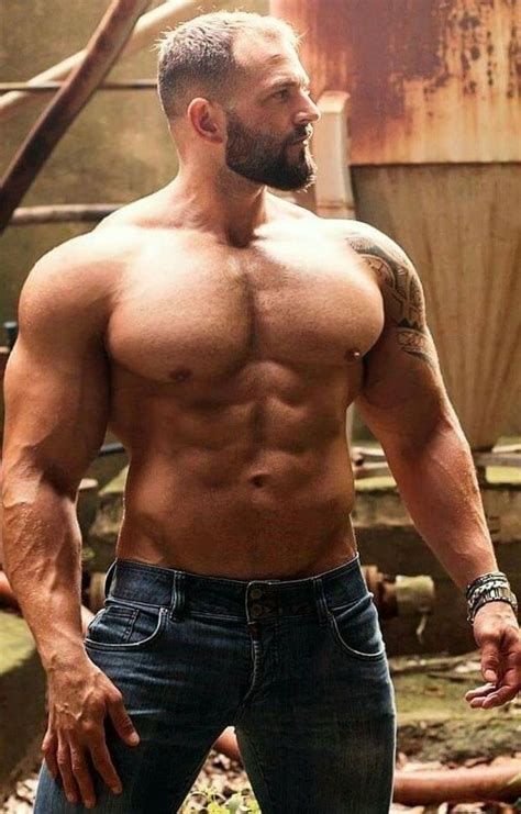 Pecs Muscle Hunks Men S Muscle Hairy Men Bearded Men Physique Masculin Oscar Hot Guys