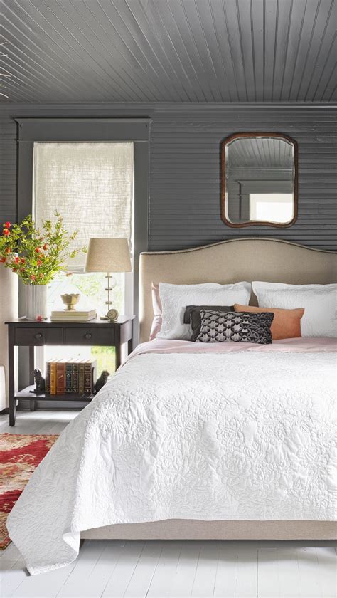 Arranging and decorating a small bedroom can be a challenge. Guest Bedroom Design Idea Picture Elegant 20 Guest Room ...