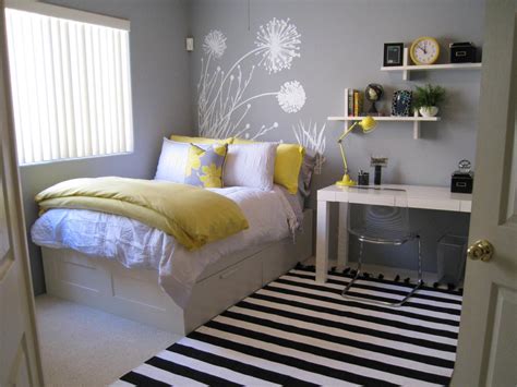 Well, you can vote them. Best Colors for Master Bedrooms | Home Remodeling - Ideas ...