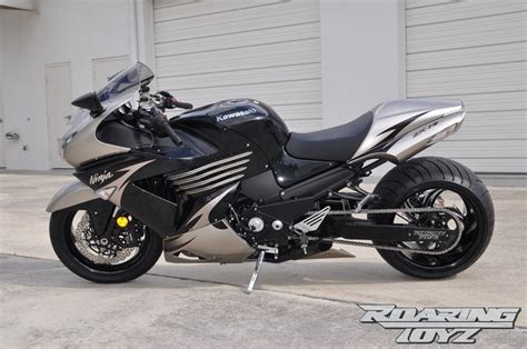 300 landed on the bike along with. Titanium/Black ZX-14 with O.S.D. Signature Series Swingarm ...