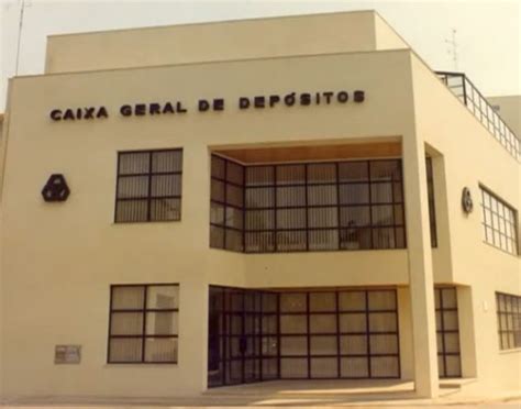 Caixa geral de depósitos, s.a. Oliveira de Azeméis no Passado: Edifício Caixa Geral de Depositos