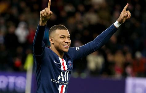 A fifa world cup winner at 19, there was always the possibility that kylian mbappé would. Kylian Mbappé, footballeur citoyen | IRIS