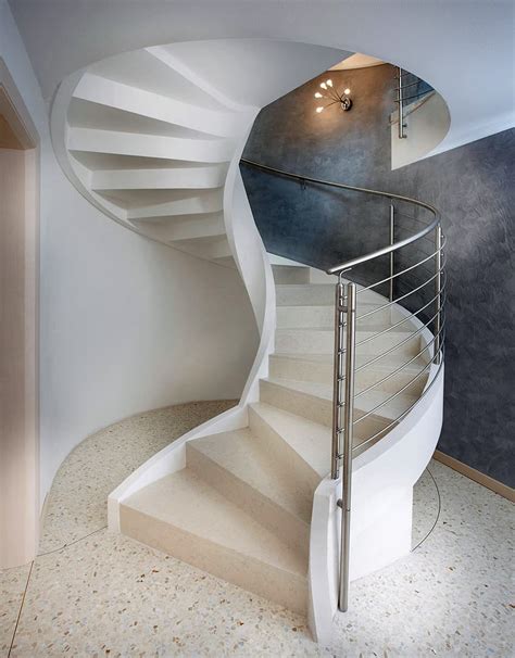 We are in situ concrete specialists, these range from concrete steps to complex curved, spiral and helical concrete stairs. Spiral Staircase in Lightweight Concrete by Rizzi