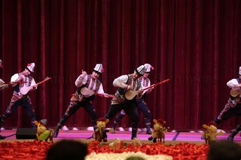 Performance At Xinjiang State Guesthouse At Shihezi This Is