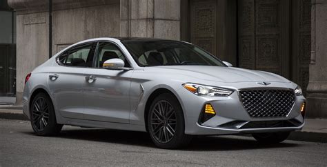Does The Facelifted 2022 Genesis G70 Look Better Than Its Predecessor
