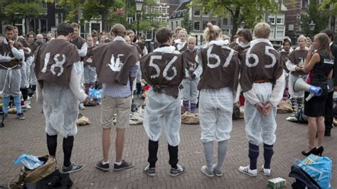 Bangalijst brengt alle vriendinnen() bij elkaar op eerste paasdag. Verenigingsleven alweer van erfgoedlijst door bangalijst ...