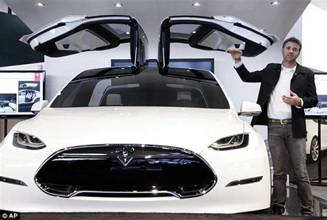 Tesla Launches Its Model X Electric Suv With Falcon Wing Doors
