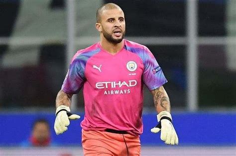 2 604 404 tykkäystä · 61 597 puhuu tästä. Kyle Walker makes remarkable goalkeeper cameo in Man City draw