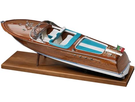 Amati Riva Aquarama Italian Runabout 110 Model Boat Kit 1608 Hobbies