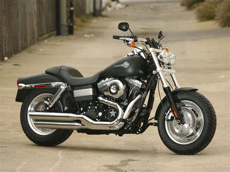 (2357.12 mm) overall width 36.70 in. FXDC Dyna Super Glide Custom, 2008 Harley-Davidson pictures