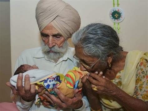Indian Woman Gives Birth 4 Elite Readers