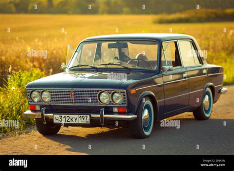 Old Soviet Car Lada Vaz 2103 2106 Stock Photo 69025145 Alamy