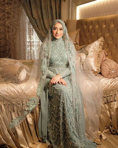 Gaun Pengantin Hijab Warna Gold 7 Inspirasi Gaun Pengantin Ala India Cocok Untuk Wanita